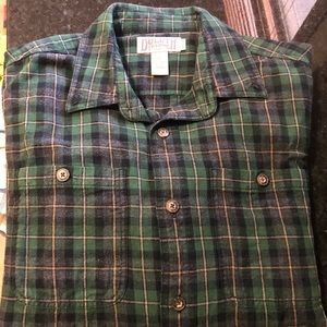 Duluth Trading Co. Free Swingin' Flannel